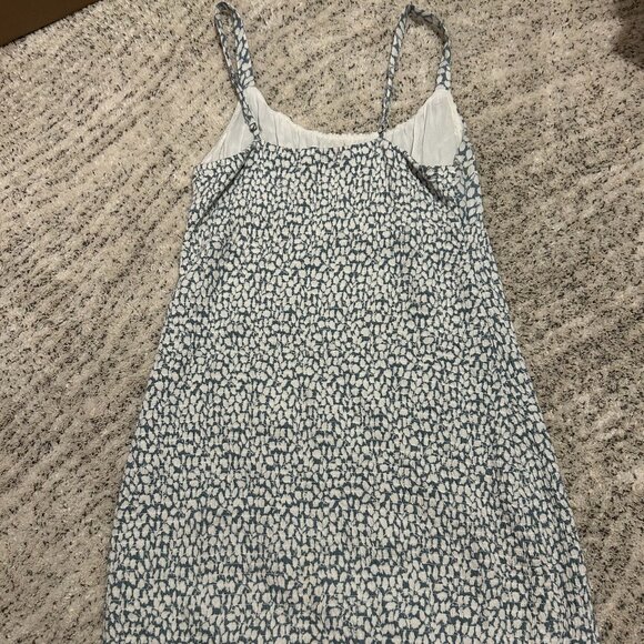 Abercrombie & Fitch Smocked Mini Dress! - Picture 2 of 7